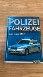 Boek over politievoertuigen in heel Europa, Ophalen of Verzenden, Gelezen, Algemeen