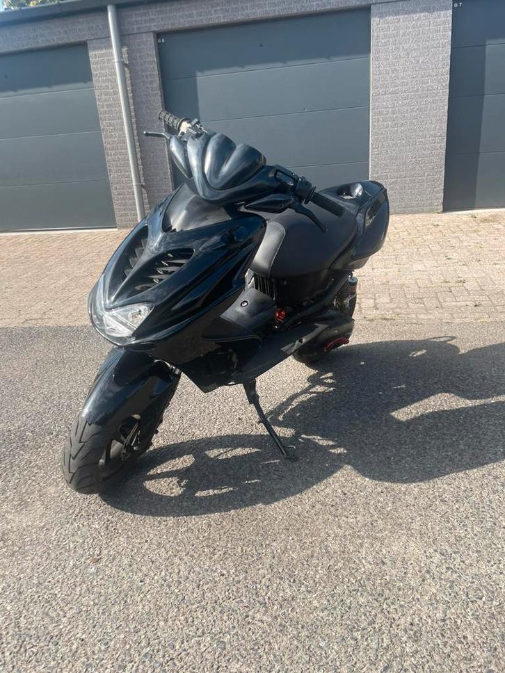 Aerox 70 cc stage 2, Fietsen en Brommers, Scooters | Yamaha, Zo goed als nieuw, Aerox, Maximaal 45 km/u, Tweetakt, Ophalen