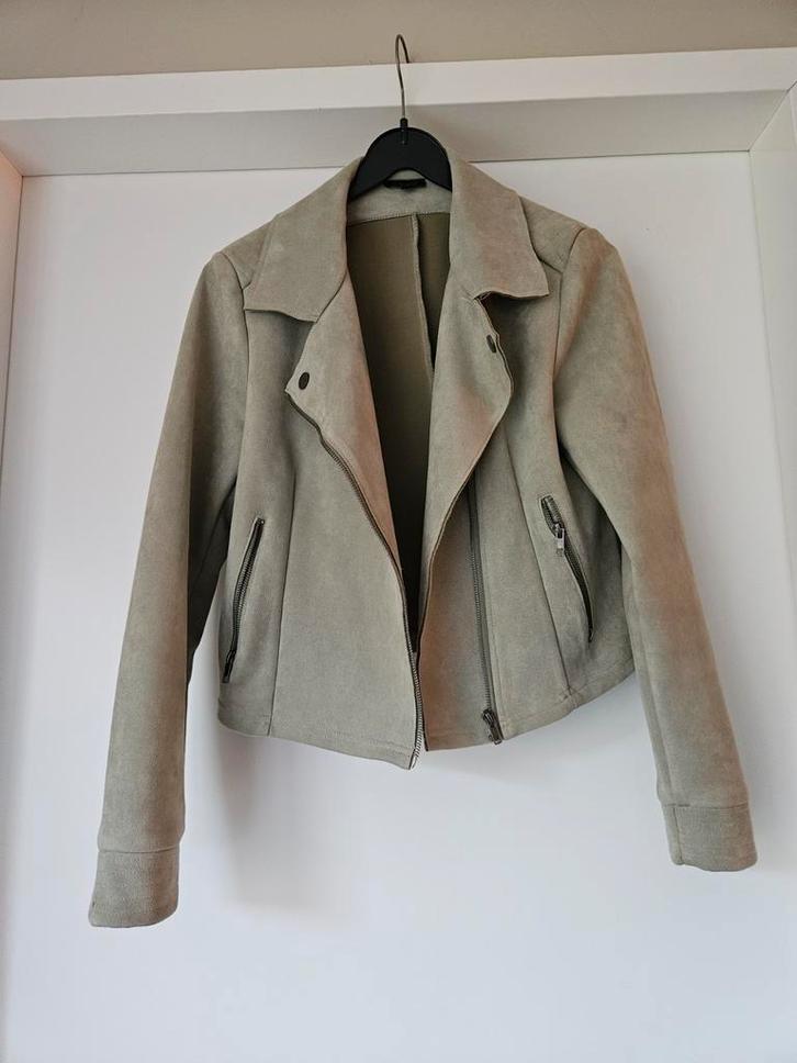 Kort jasje groen suede stof maat XL van G-MAXX, Kleding | Dames, Jasjes, Kostuums en Pakken, Zo goed als nieuw, Jasje, Maat 42/44 (L)