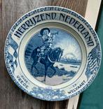 Herdenkbord Herrijzend Nederland, Antiek en Kunst, Antiek | Wandborden en Tegels, Ophalen of Verzenden