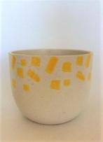 Bloempot wit met gele blokjes 2595 (7703), Tuin en Terras, Ophalen, Rond, Aardewerk, Minder dan 40 cm
