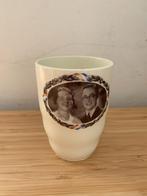 Royal Sphinx - Verloving Juliana en Bernhard- 1936 Beker, Ophalen of Verzenden, Gebruikt, Nederland, Servies