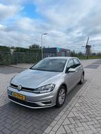 Volkswagen Golf 1.0 TSI 110pk 5D 2017 Grijs, Origineel Nederlands, Handgeschakeld, Zilver of Grijs, 999 cc