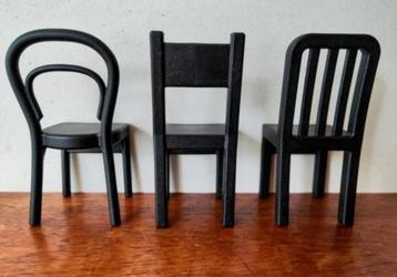 Ikea Fjantig 3x zwart kunststof haakje 'stoel', 12x5x5 cm beschikbaar voor biedingen