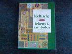 keltische tekens & symbolen, Ophalen of Verzenden, Zo goed als nieuw
