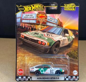 Hot Wheels Premium Boulevard - Alfa Romeo GTV6 3.0 beschikbaar voor biedingen