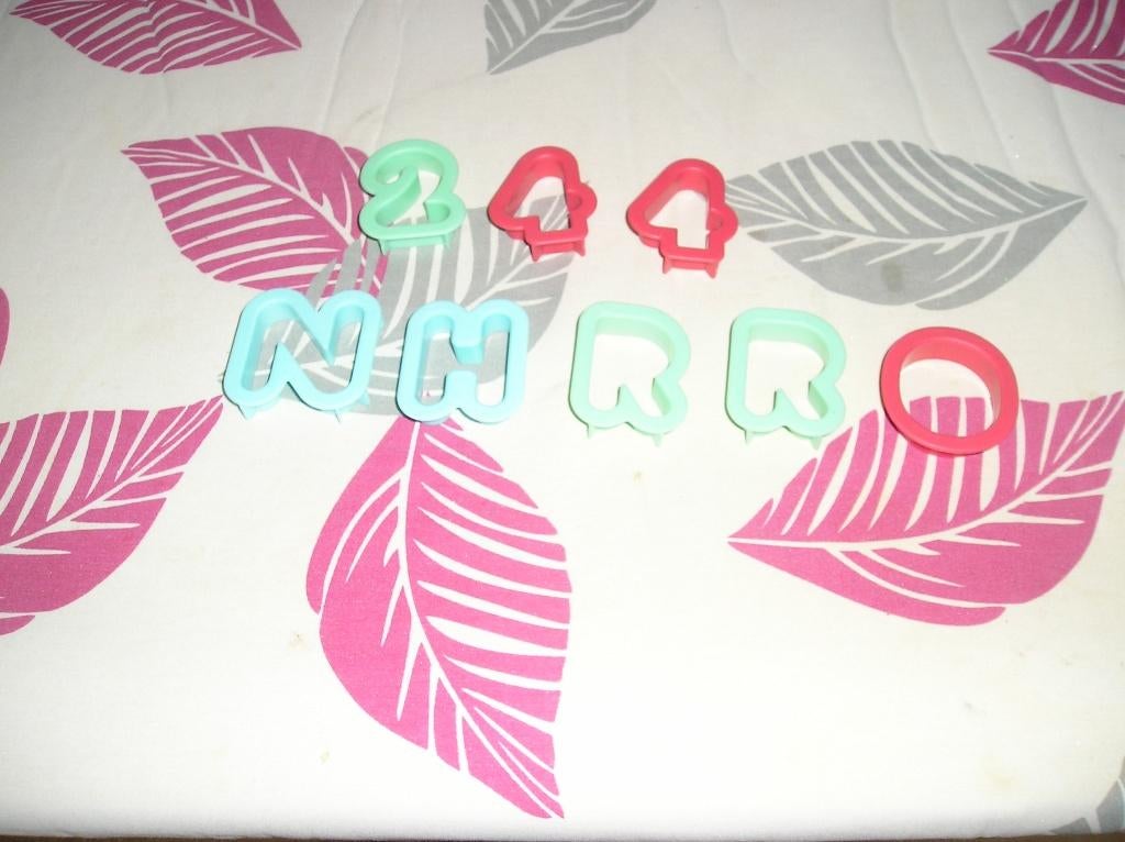 Supermarktactie: uitsteekvormpjes, Albert Heijn, Ophalen of Verzenden