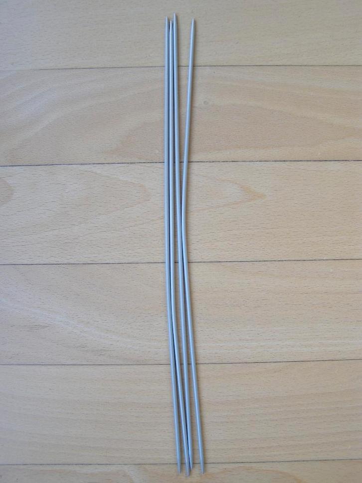 Breinaalden, 4 naalden zonder knop, maat 3, Hobby en Vrije tijd, Breien en Haken, Gebruikt, Breien, Naald, Ophalen of Verzenden