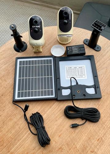 2 stuks Eken Astro bewakingscamera’s met zonnepaneeltjes beschikbaar voor biedingen