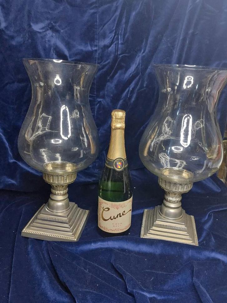 Twee zware Kwaliteits windlichten 43 cm hoog., Huis en Inrichting, Woonaccessoires | Kandelaars en Kaarsen, Gebruikt, Kandelaar