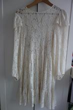 Gebroken wit jurk met kant van Zara maat S in goede staat, Kleding | Dames, Jurken, Maat 38/40 (M), Ophalen of Verzenden, Knielengte