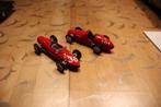 2 modelauto's; schaal 1:35, Ophalen of Verzenden, Gebruikt, Auto