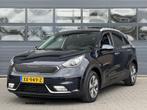 KIA NIRO 1.6 GDI HYBRID DYNAMICLINE I APPLE/ANDROID I ACHTER, Auto's, Gebruikt, Blauw, Leder en Stof, Origineel Nederlands