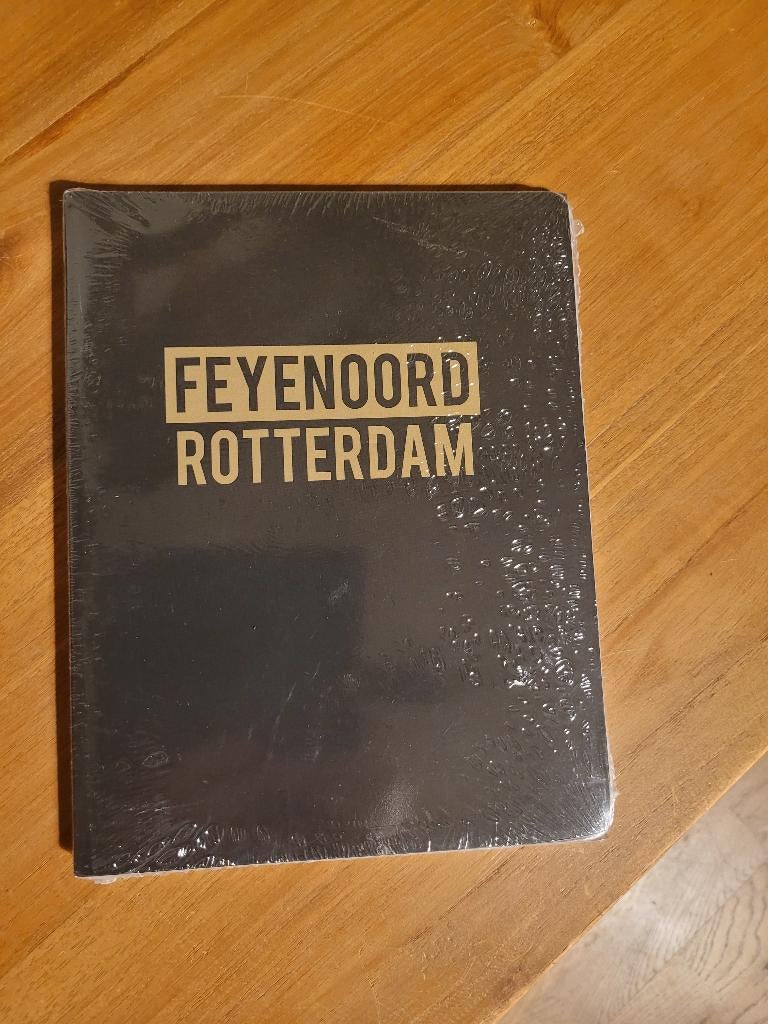 Feijenoord schriften 2st A4 + 3st A5. Nieuw, Ophalen of Verzenden, Nieuw, Feyenoord, Overige typen