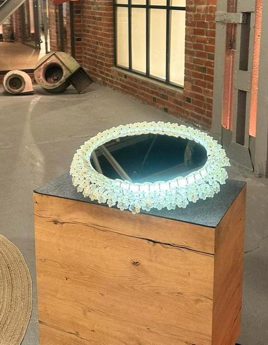 🌸🌸Vintage bloemen spiegel bloemen design spiegel Nikoll, Huis en Inrichting, Woonaccessoires | Spiegels, Zo goed als nieuw, Minder dan 50 cm