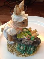 Paashaas met Groente en Kruiwagen The Leonardo Collection, Verzamelen, Beelden en Beeldjes, Ophalen of Verzenden, Zo goed als nieuw