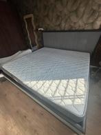 Gratis mooie matras plus topper, Ophalen, Gebruikt, Tweepersoons, 180 cm