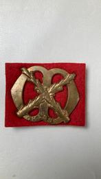Baretembleem Chasse, Ophalen of Verzenden, Landmacht, Nederland, Embleem of Badge