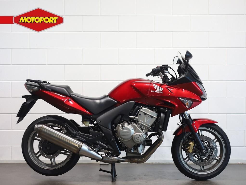 Honda CBF 600 S A (bj 2009), Doornveld 180
B 1731  ZELLIK, BE, Bedrijf, Mc.benelux@honda-eu.com, Meer dan 35 kW