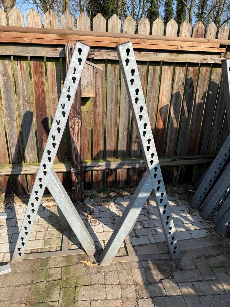 Schuine hindernis staander set van 2, Dieren en Toebehoren, Paarden en Pony's | Overige Paardenspullen, Ophalen, Zo goed als nieuw