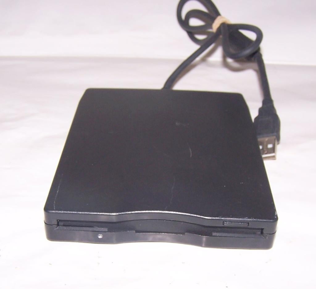 Gembird externe usb 3.5" Floppy Disk Drive. Nwst., Zo goed als nieuw, Extern, Overig, MacOS