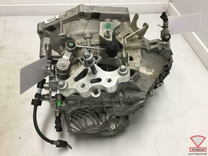 fiat 500x 1.6 mjet diesel 2018 versnellingsbak bak 55283558, Gebruikt, Stellantis Europe S.p.A., Ophalen of Verzenden, Info@stellantis.com