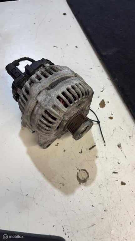 Dynamo Volkswagen Golf VI ('08-'13) 03C903023A, Gebruikt, Volkswagen, Ophalen of Verzenden, Volkswagen