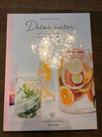 Detox Water: Gezonde dorstlessers die nooit gaan vervelen, Overige typen, Ophalen of Verzenden, Zo goed als nieuw, Gezond koken