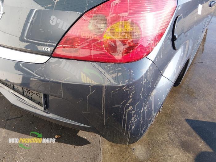 Achterbumper van een Opel Tigra, Gebruikt, -, -, Opel