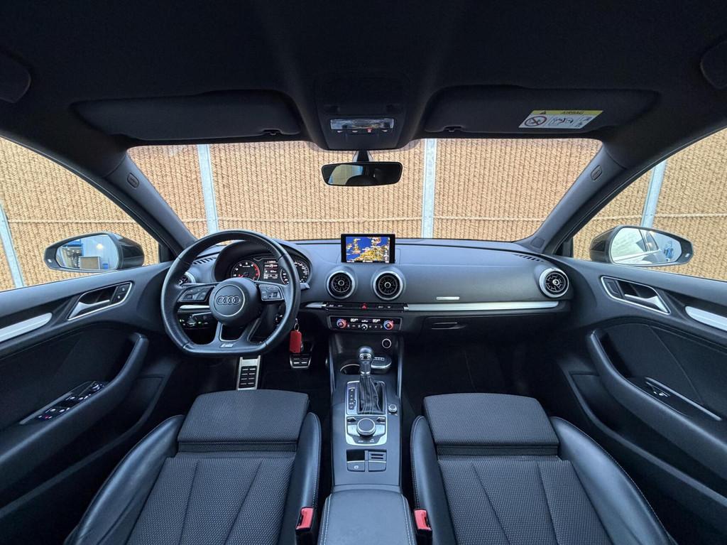 Audi A3 Sportback 30 TFSI S-line Sport Automaat | Dakrails |, Auto's, Gebruikt, Euro 6, 116 pk, Zwart