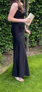 Galajurk zwart maat M off shoulder, Zwart, Zo goed als nieuw, Onder de knie, Ophalen