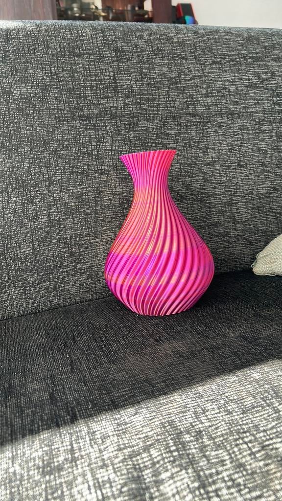 Vaas goud-paars-rood kleur, Antiek en Kunst, Ophalen