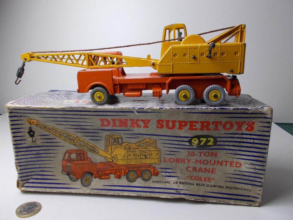 1967 Dinky Supertoys 972. 20 TON LORRY MOUNTED CRANE+DOOS -D