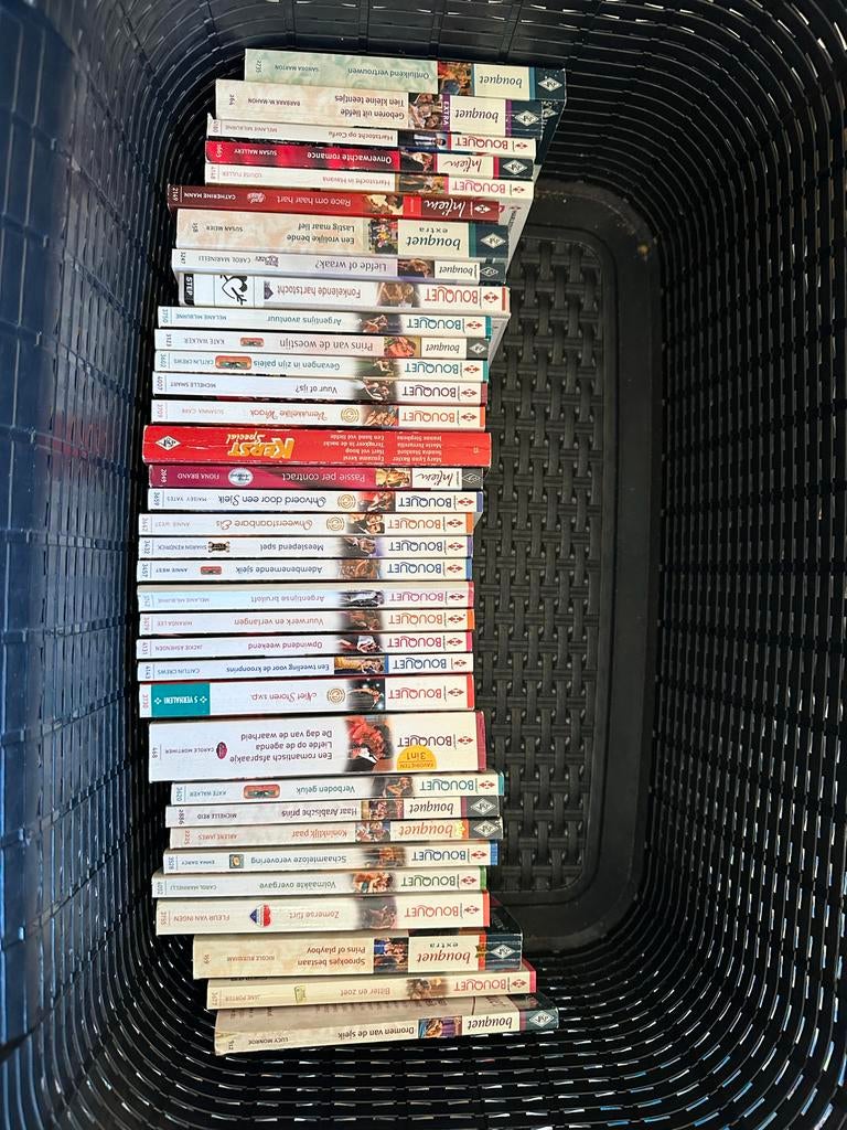 35 Bouquet reeks, intieme boekjes, Ophalen of Verzenden, Gelezen, Nederland