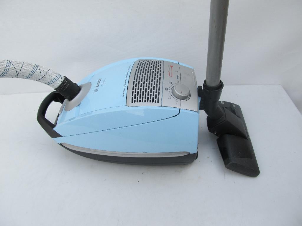 Bosch Free'e stofzuiger blauw lang snoer van 15 m, Ophalen, Gebruikt, Stofzak, Stofzuiger