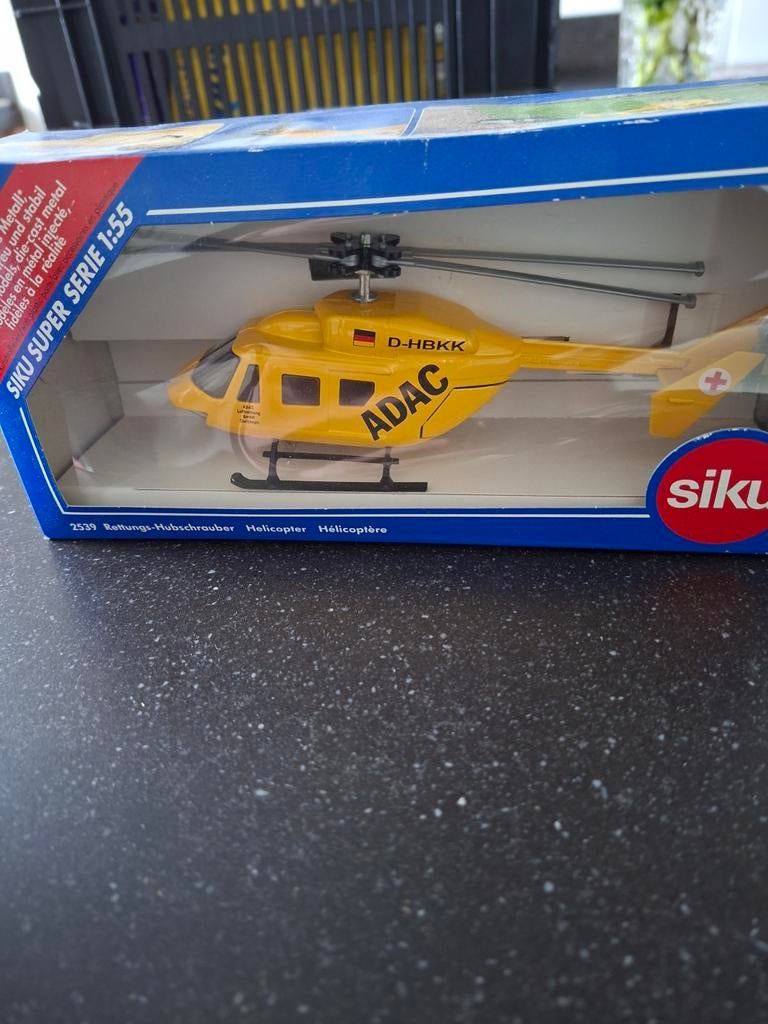 Siku Super Serie 1:55 ADAC Reddingshelikopter, Ophalen of Verzenden, Nieuw, Overige typen, Helikopter