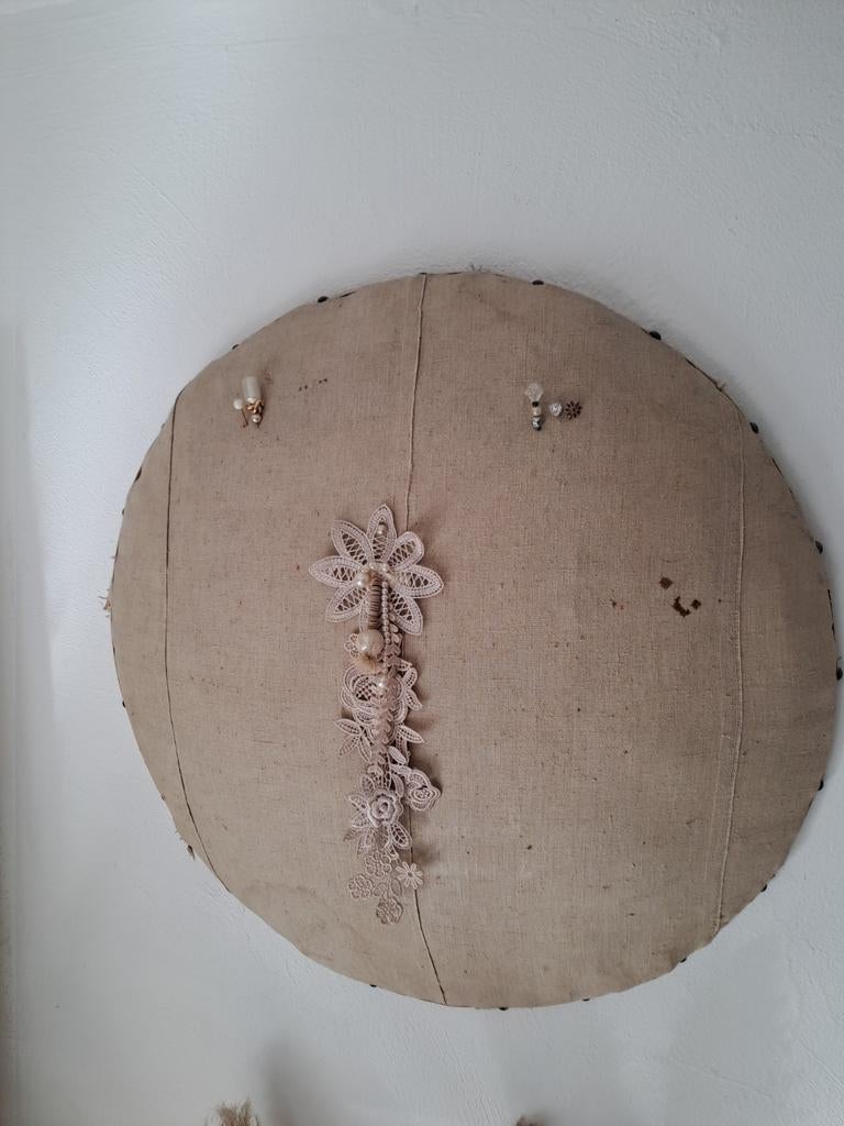 Decoratief oud brocante kantkloskussen, Ophalen, Overig