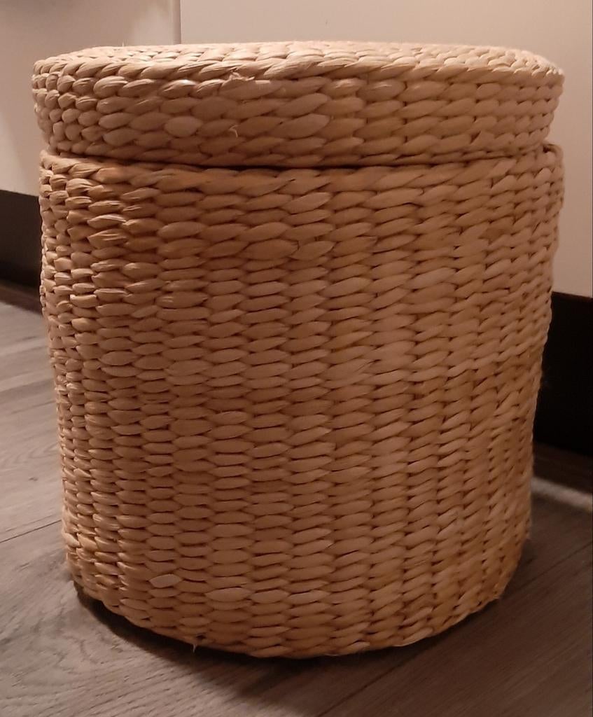 Luxe rieten zachte mand, Huis en Inrichting, Woonaccessoires | Schalen en Manden, Mand, Rond, Ophalen of Verzenden, Zo goed als nieuw