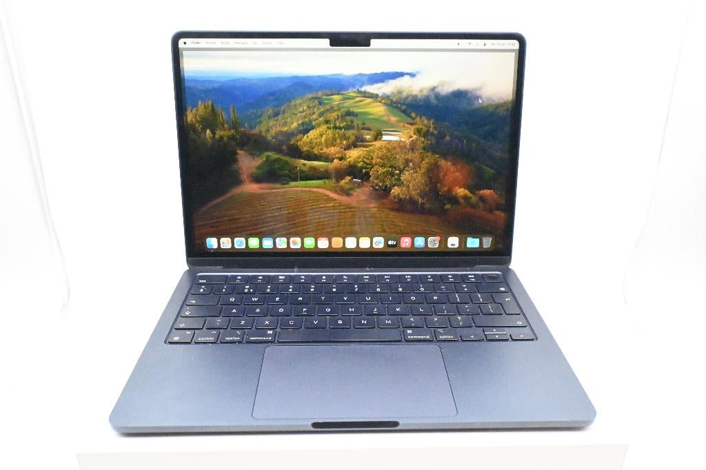 MacBook Air 2022 M2 16GB RAM 256SSD Batterij 94% Incl. doos