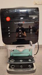 Douwe Egberts koffieautomaat, Witgoed en Apparatuur, Koffiezetapparaten, 10 kopjes of meer, Ophalen, Koffiemachine