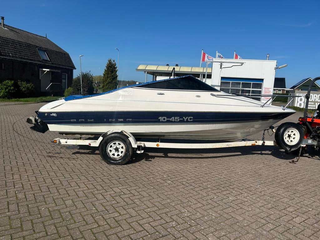 Speedboot  Bayliner 2052, Watersport en Boten, Speedboten, Gebruikt, 6 meter of meer, Benzine, 200 pk of meer, Polyester, Binnenboordmotor