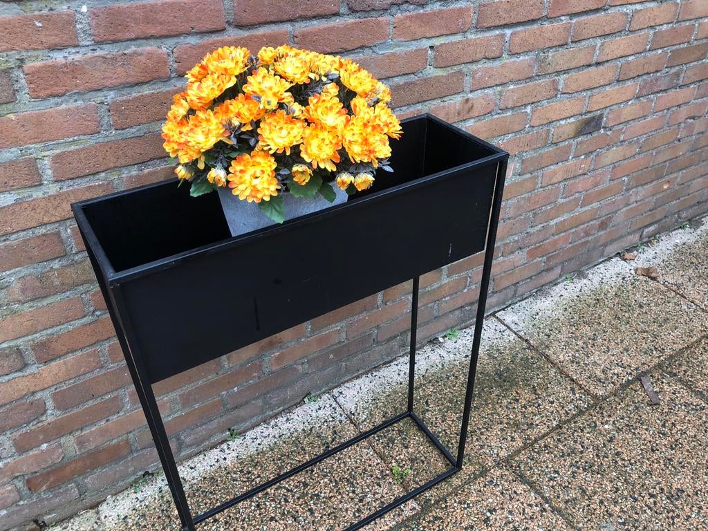 Plantenbak, Ophalen, Zo goed als nieuw, Metaal