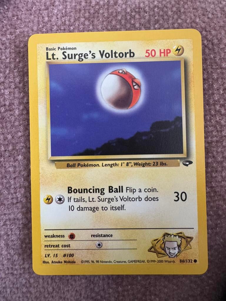 Lt. Surge’s Voltorb 86/132 Gym Challange pokemon kaart, Ophalen of Verzenden, Zo goed als nieuw
