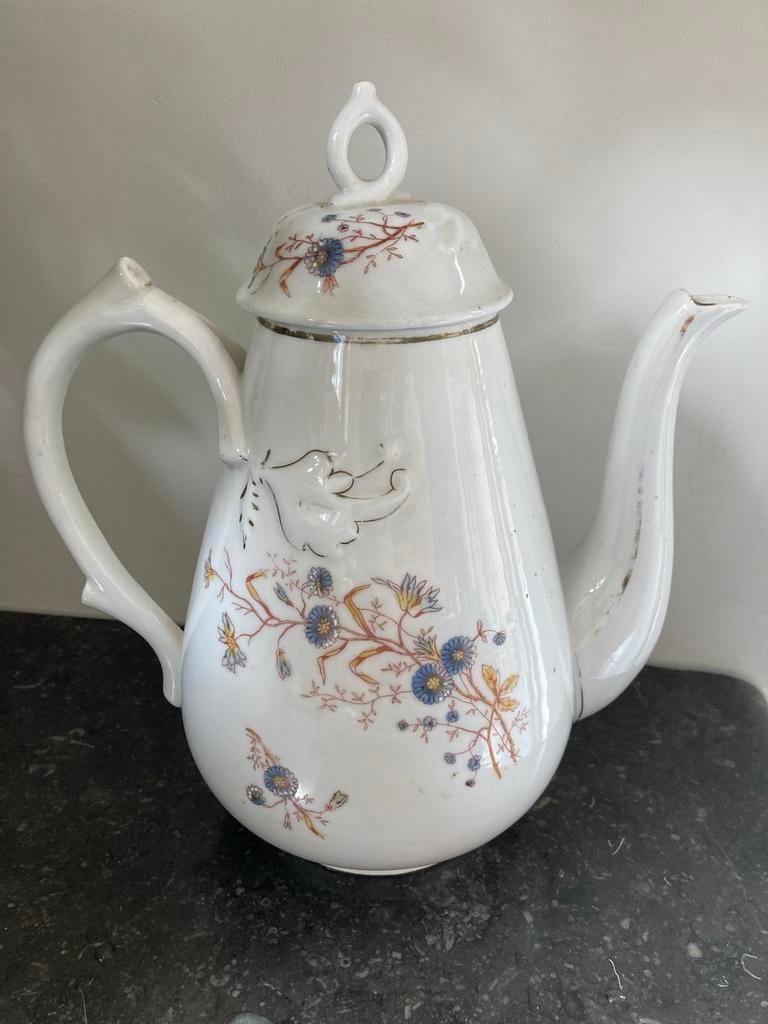 Antieke porseleinen koffiepot met bloemmotief, Antiek en Kunst, Ophalen of Verzenden