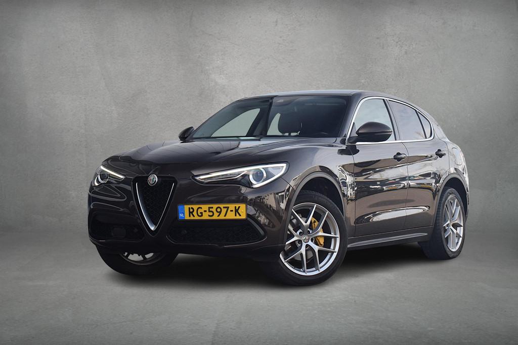 Alfa Romeo Stelvio 2.0 T AWD Super | 310 PK Stage 1 | Trekha, Euro 6, 4 cilinders, Vierwielaandrijving, 93 €/maand