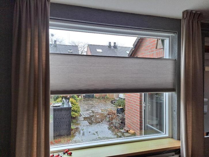 Luxaflex Duette Shades 25 mm raamdecoratie, Huis en Inrichting, Stoffering | Gordijnen en Lamellen, Gebruikt, 150 tot 200 cm, 150 tot 200 cm