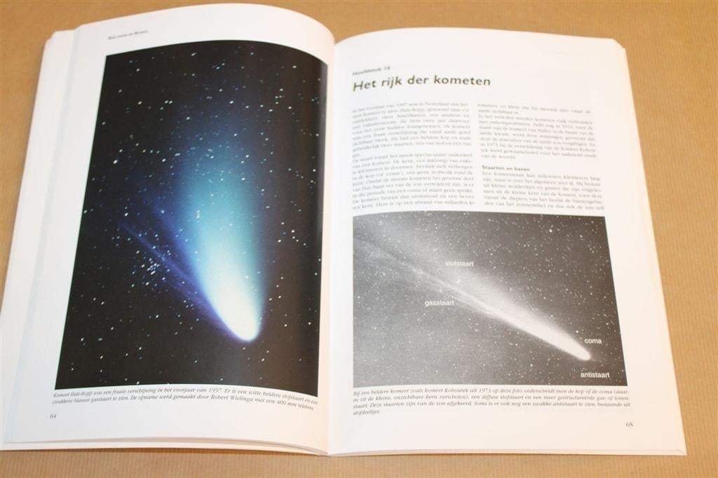 Reis door de Ruimte — Astronomie Uitleg & Inzicht, Ophalen of Verzenden, Gelezen, Natuurwetenschap