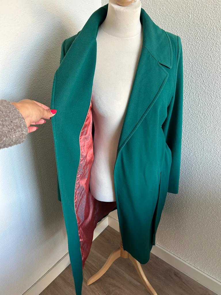 King Louie maat 40 dragonfly groene jas 2522, Maat 38/40 (M), Ophalen of Verzenden, Zo goed als nieuw, King Louie