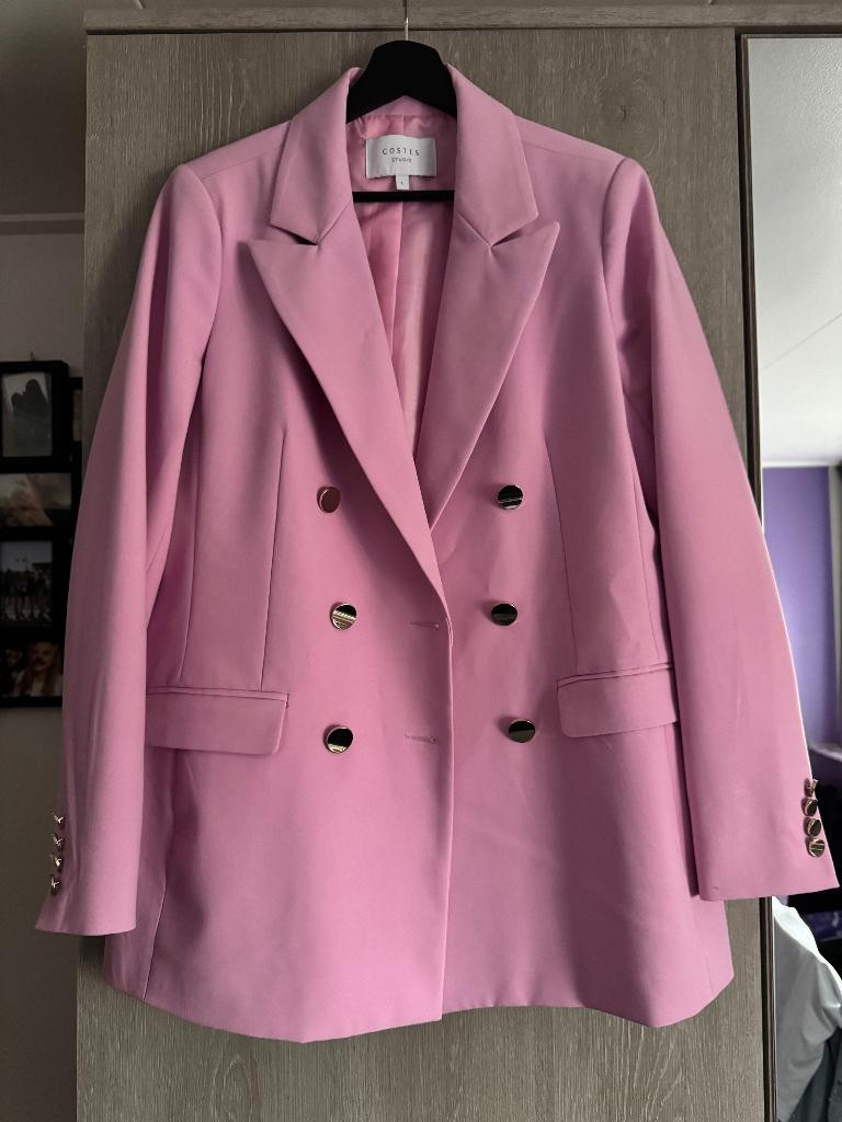 Zgan lichtroze pantalon met bijpassende blazer Costes, Kleding | Dames, Maat 38/40 (M), Kostuum of Pak, Ophalen of Verzenden, Zo goed als nieuw