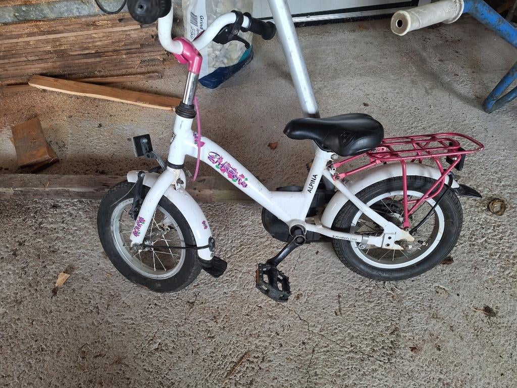 Kinderfiets 12 inch met zijwieltjes, Fietsen en Brommers, Fietsen | Kinderfietsjes, Ophalen, Zijwieltjes, Gebruikt, Alpina